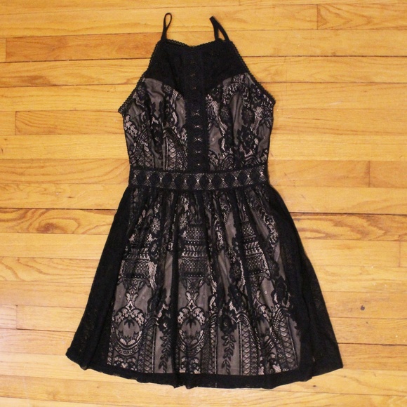Francesca's Collections Dresses & Skirts - Francesca's | NWOT Black Lace Dress | Size: XS